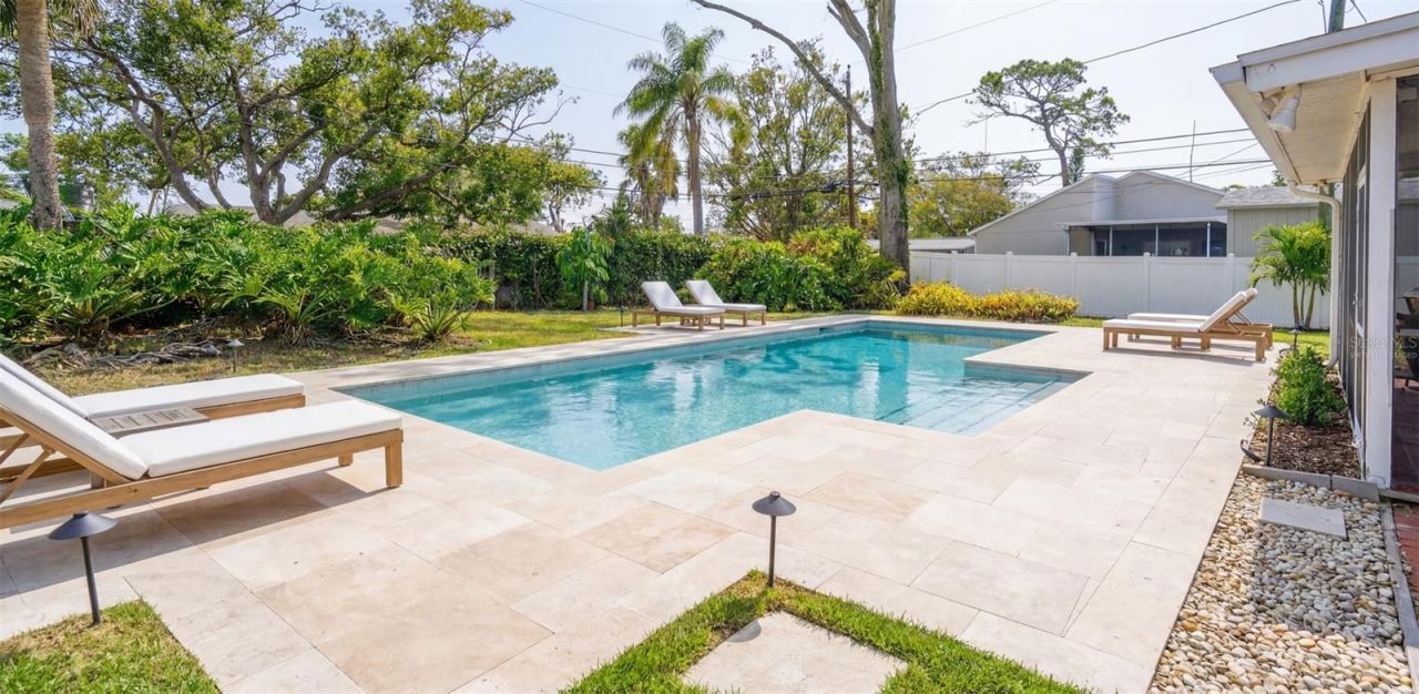 7962 2nd Way N, Saint Petersburg, FL 33702 Photo