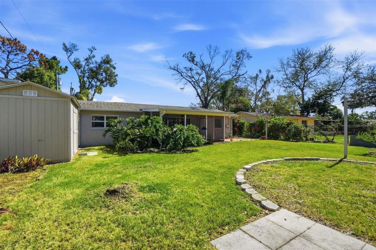 7962 2nd Way N, Saint Petersburg, FL 33702 Photo