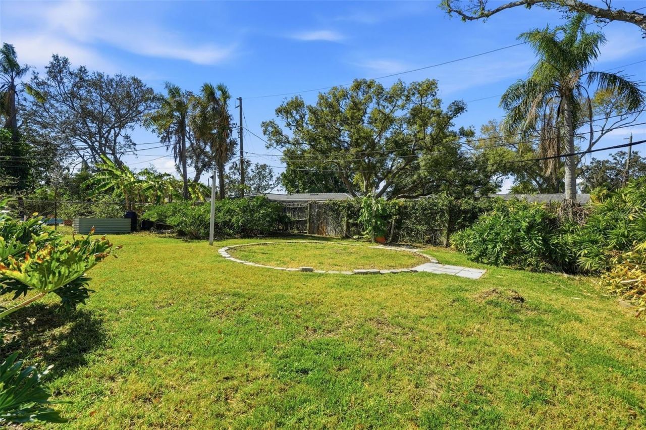 7962 2nd Way N, Saint Petersburg, FL 33702 Photo