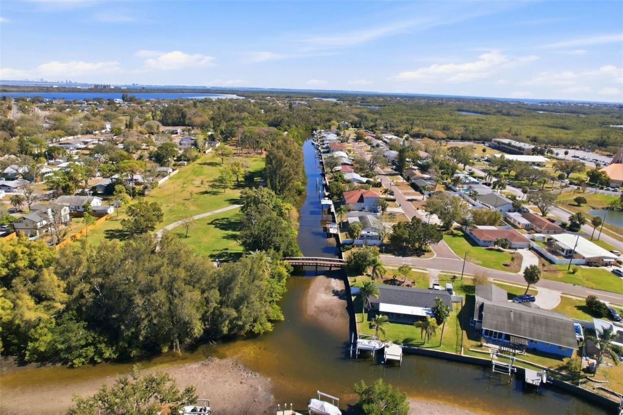 7962 2nd Way N, Saint Petersburg, FL 33702 Photo