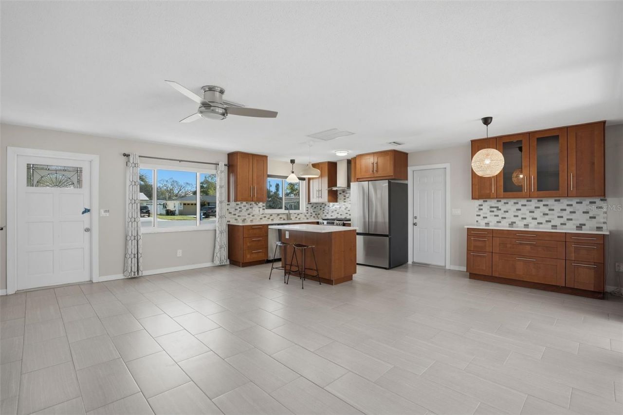 7962 2nd Way N, Saint Petersburg, FL 33702 Photo