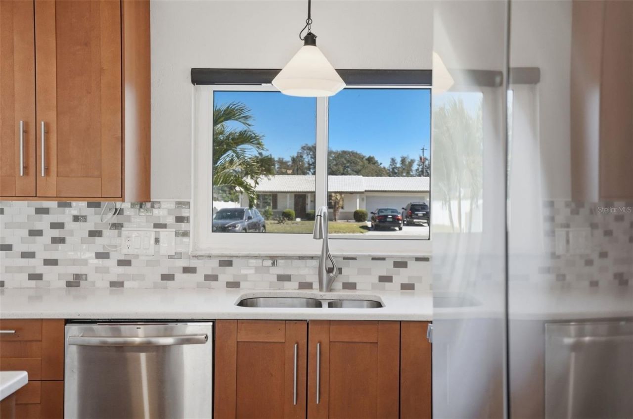 7962 2nd Way N, Saint Petersburg, FL 33702 Photo