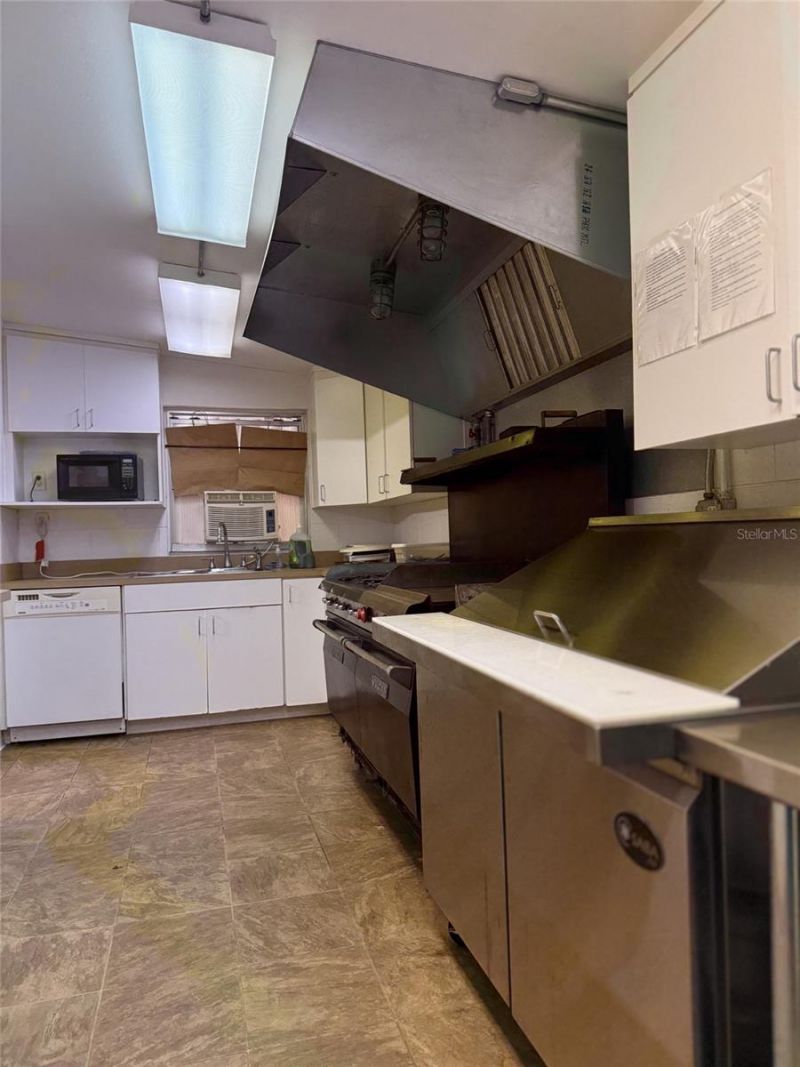 2508 Westside Drive, Leesburg, FL 34748 Photo