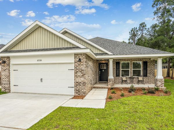 7572 Hatteras Drive, Navarre, FL 32566