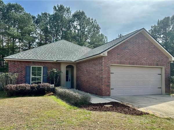 560 PINEY PLAINS LN, Covington, LA 70435