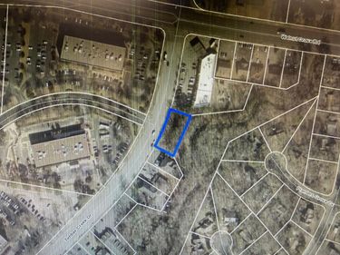 32 TIMBER CREEK DR, Memphis, TN 38018