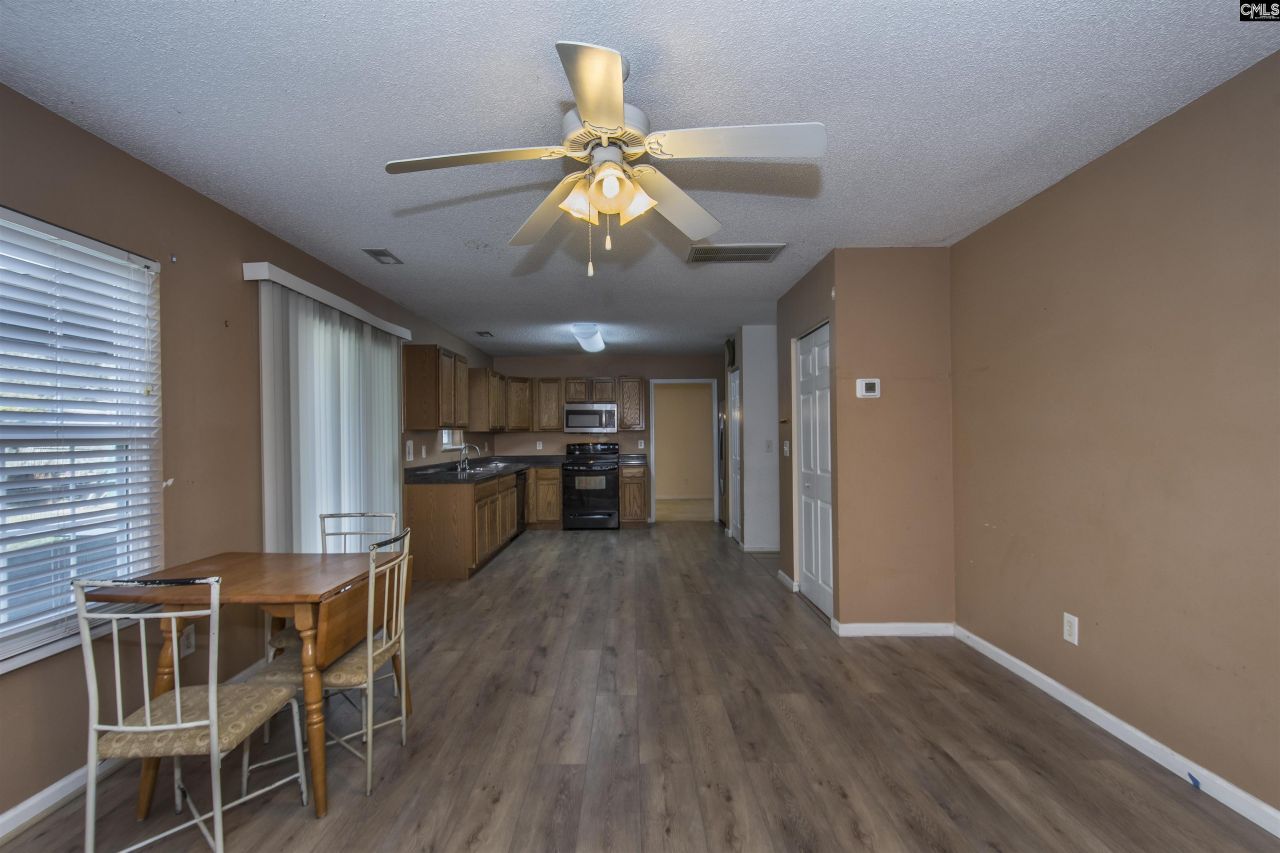 392 Eagle Pointe Drive  Photo 17