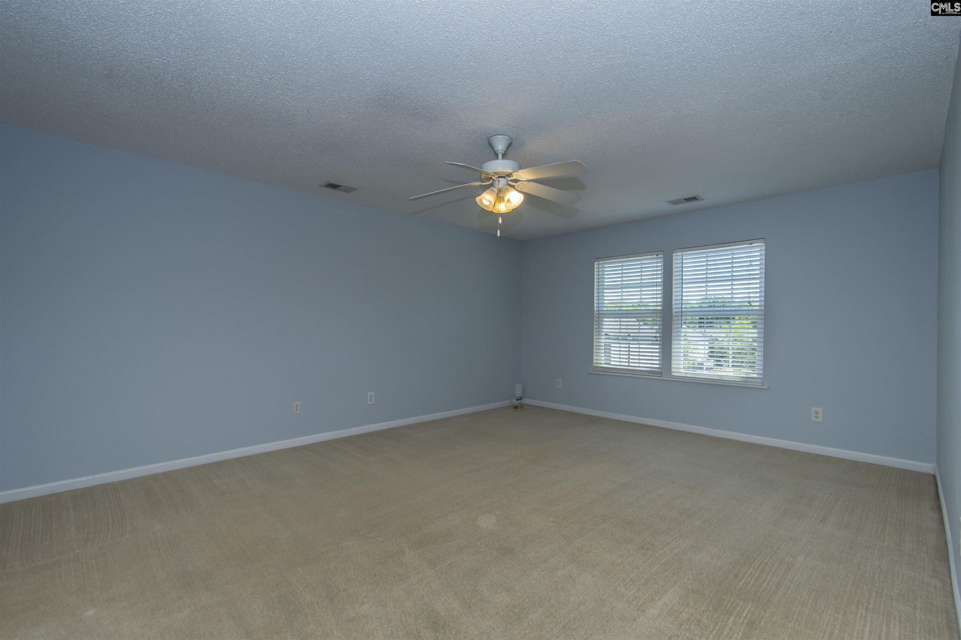 392 Eagle Pointe Drive Photo 22