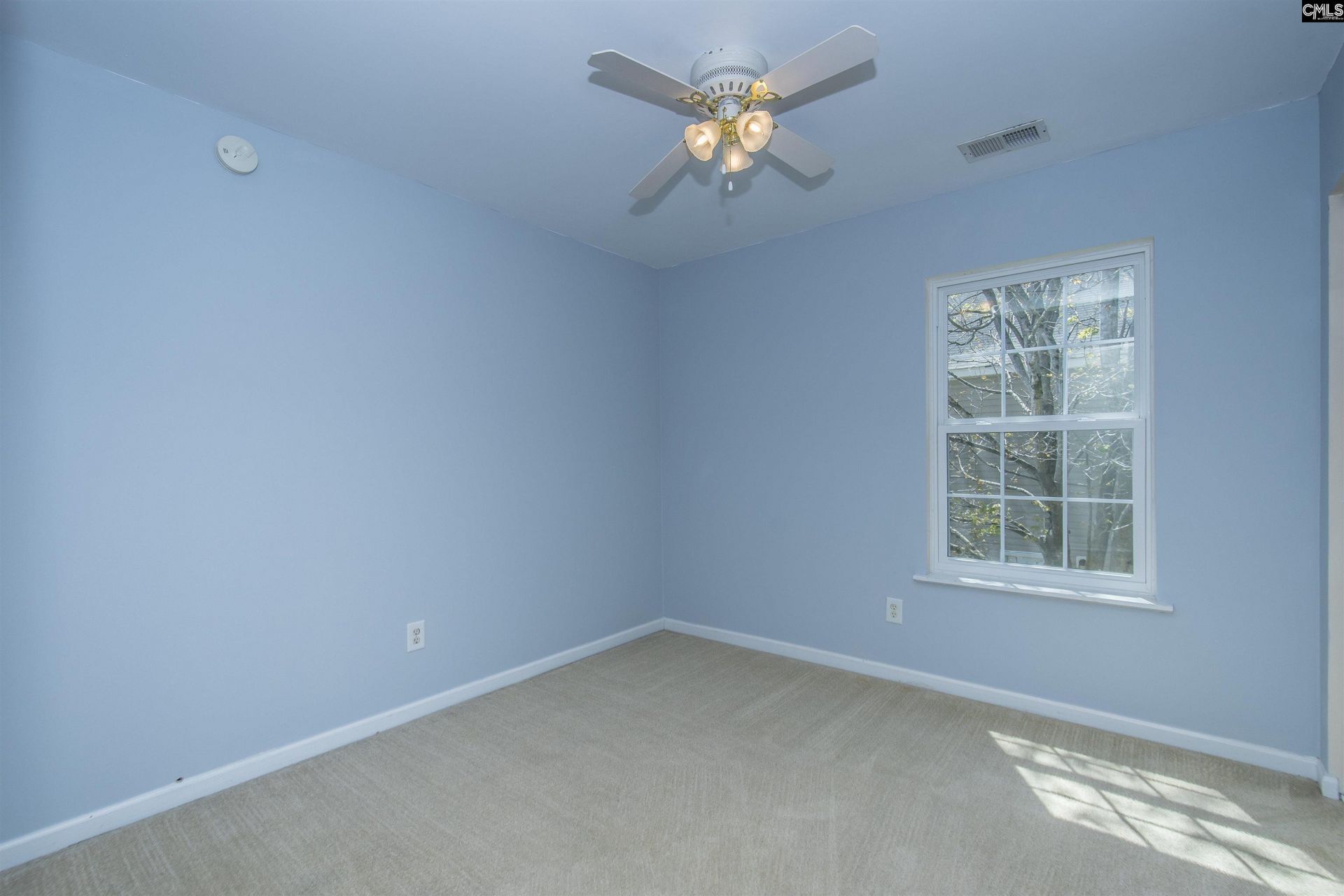 392 Eagle Pointe Drive Photo 29