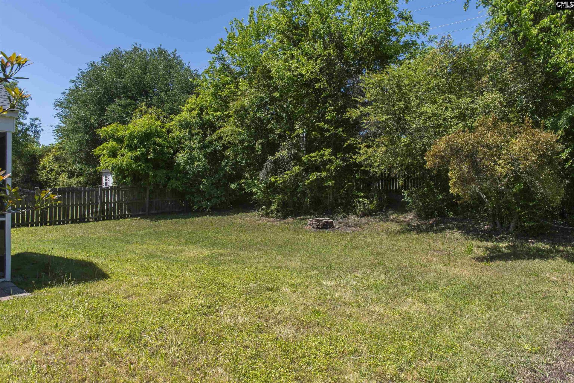 392 Eagle Pointe Drive Photo 7