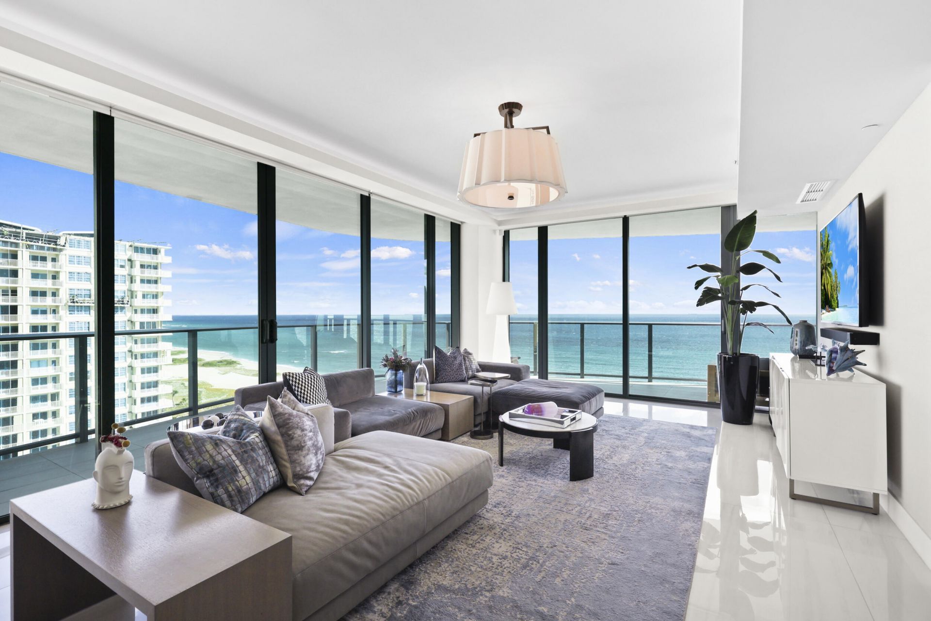 730 N Ocean Boulevard, Unit 1402, Pompano Beach, FL 33062 Photo