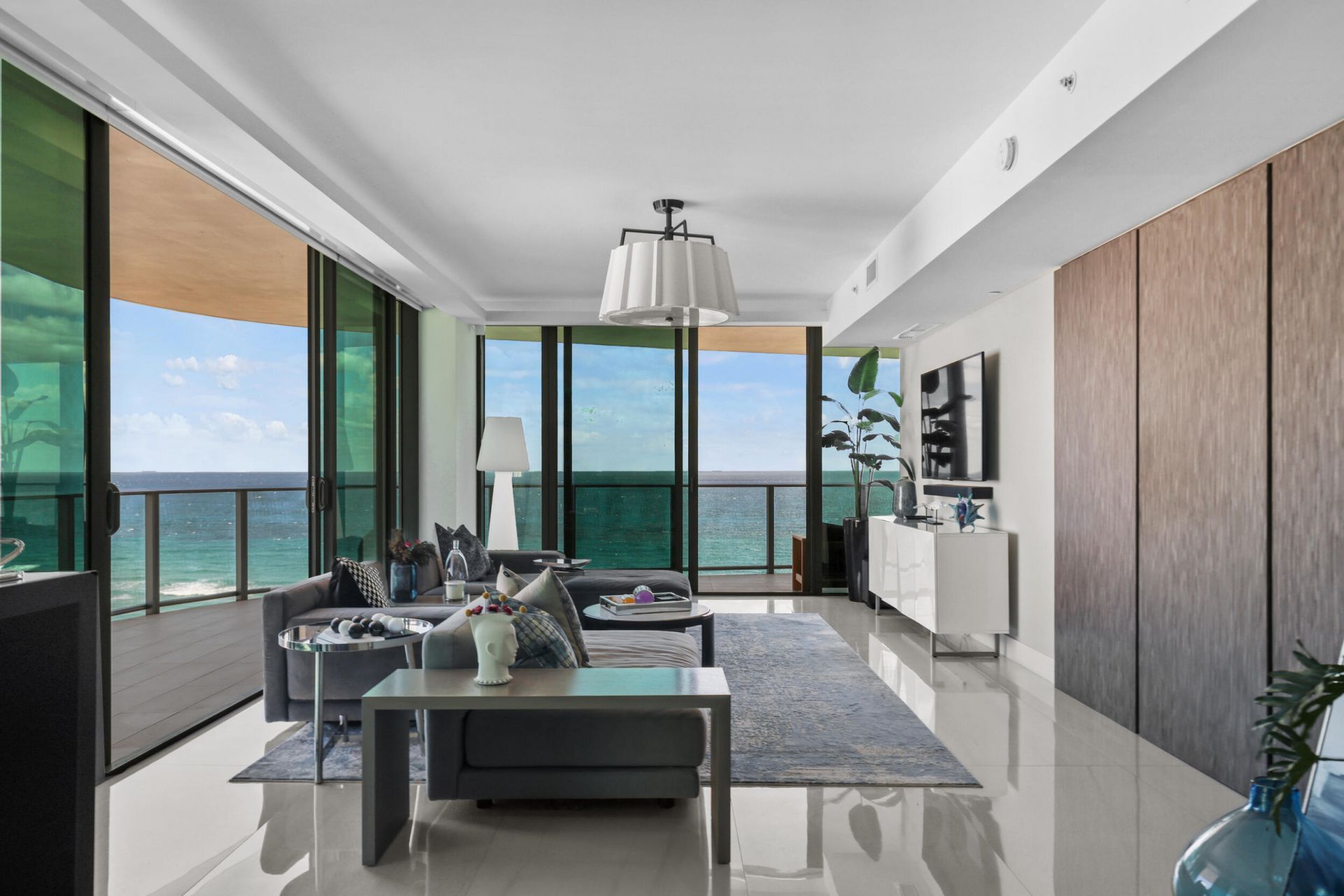730 N Ocean Boulevard, Unit 1402, Pompano Beach, FL 33062 Photo