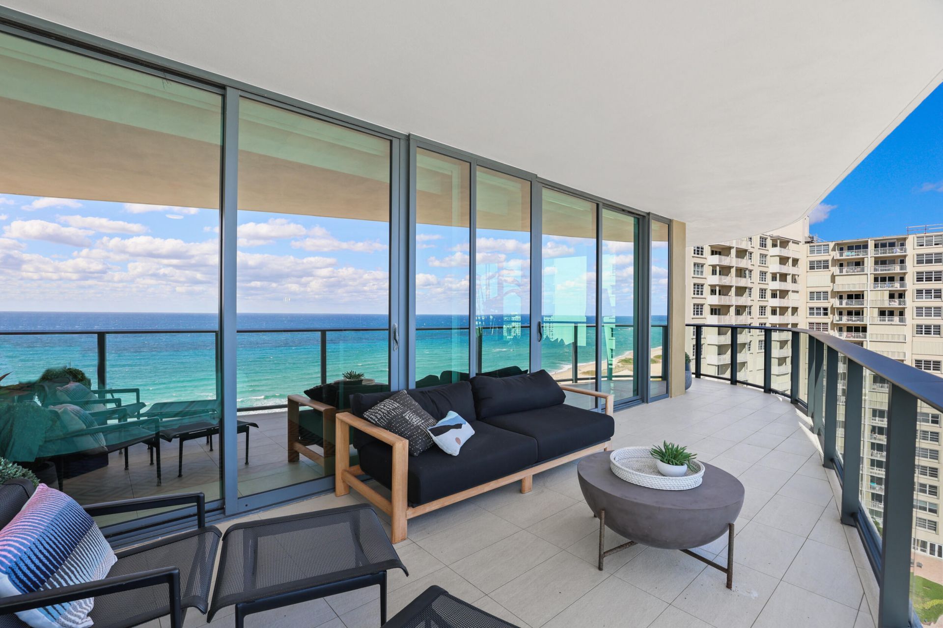 730 N Ocean Boulevard, Unit 1402, Pompano Beach, FL 33062 Photo