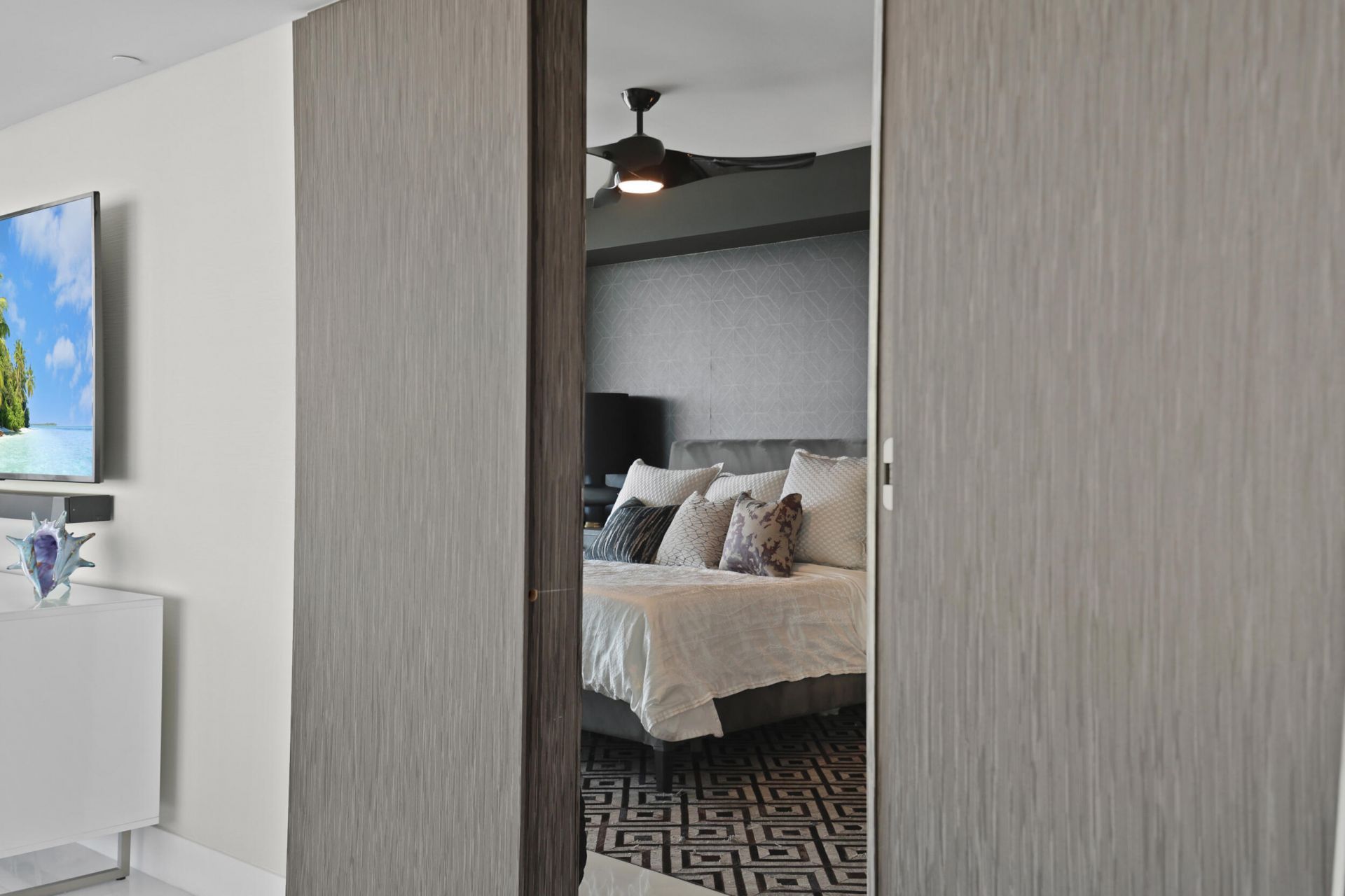 730 N Ocean Boulevard, Unit 1402, Pompano Beach, FL 33062 Photo