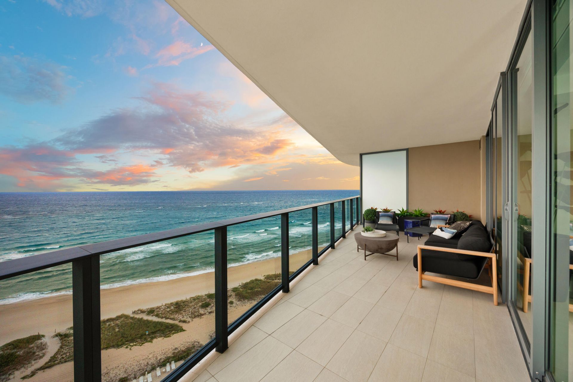 730 N Ocean Boulevard, Unit 1402, Pompano Beach, FL 33062 Photo