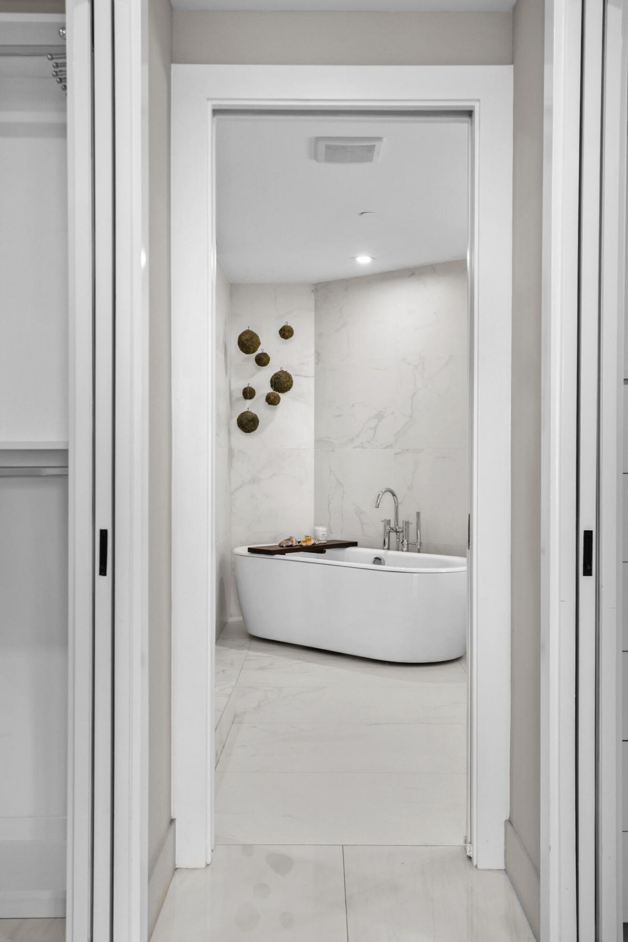 730 N Ocean Boulevard, Unit 1402, Pompano Beach, FL 33062 Photo