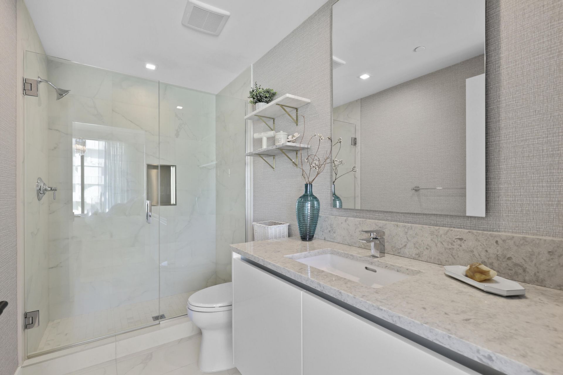 730 N Ocean Boulevard, Unit 1402, Pompano Beach, FL 33062 Photo