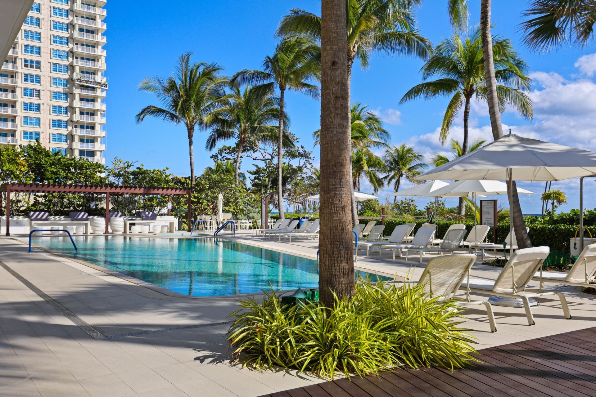 730 N Ocean Boulevard, Unit 1402, Pompano Beach, FL 33062 Photo