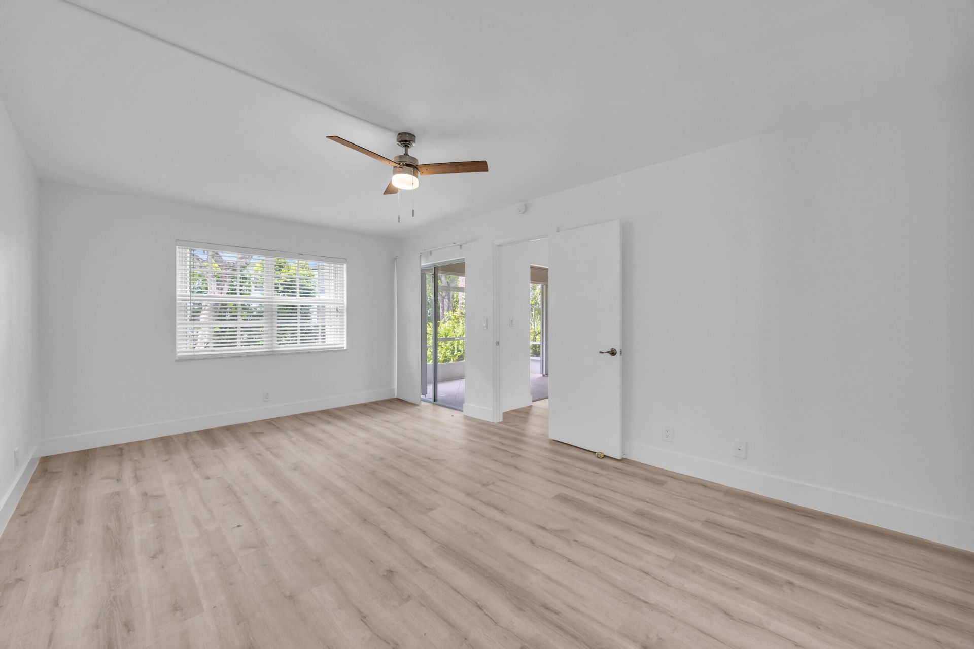 1250 Sugar Sands Boulevard, Unit 110, Riviera Beach, FL 33404 Photo