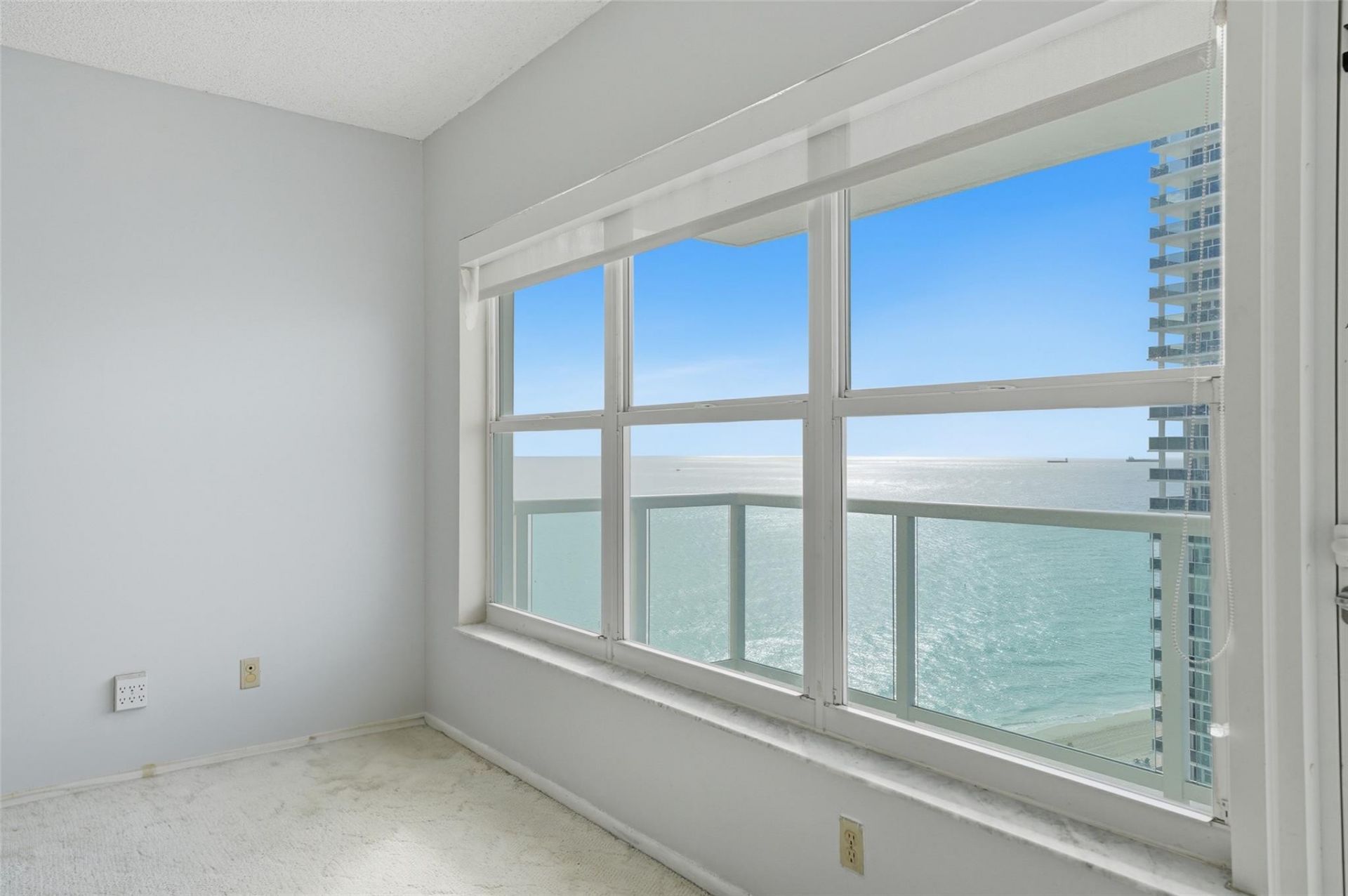 3550 Galt Ocean Drive, Unit 1704, Fort Lauderdale, FL 33308 Photo