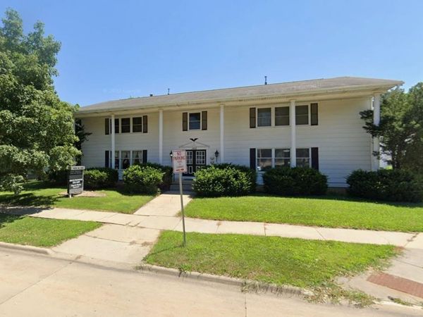 1425 W 5th Street, Waterloo, IA 50702