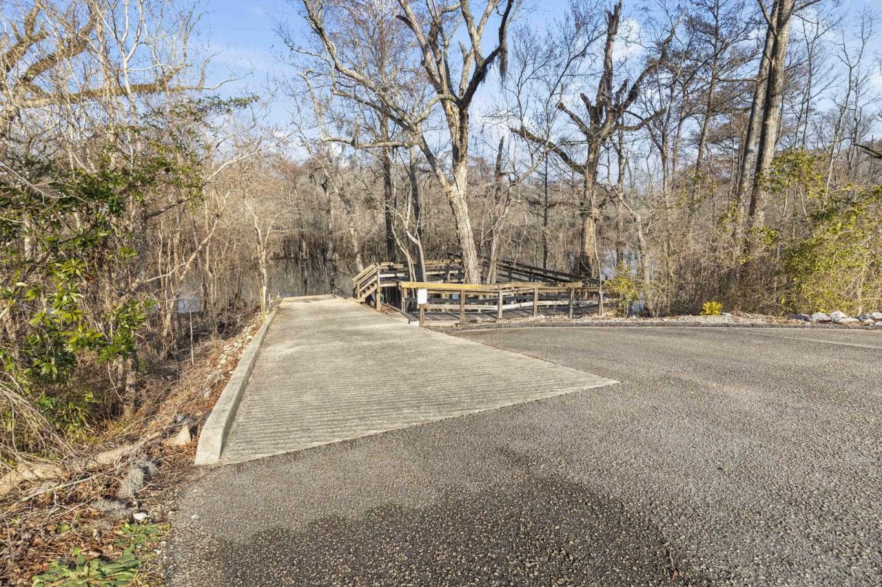 274 Rivers Edge Dr.  Photo 11