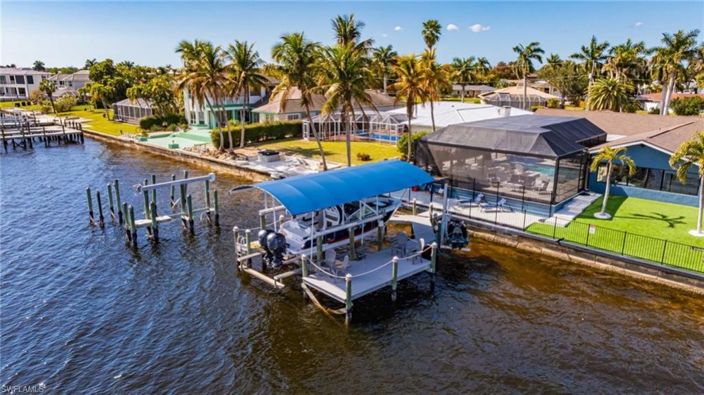 3907 SE 21st Pl, Cape Coral, FL 33904 Photo