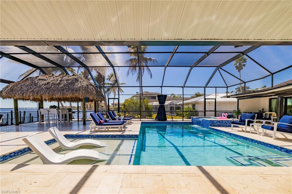 3907 SE 21st Pl, Cape Coral, FL 33904 Photo