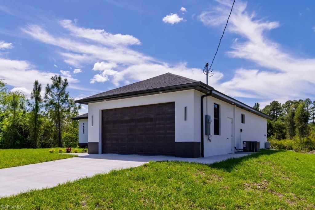 3505 57th St W, Lehigh Acres, FL 33971 Photo