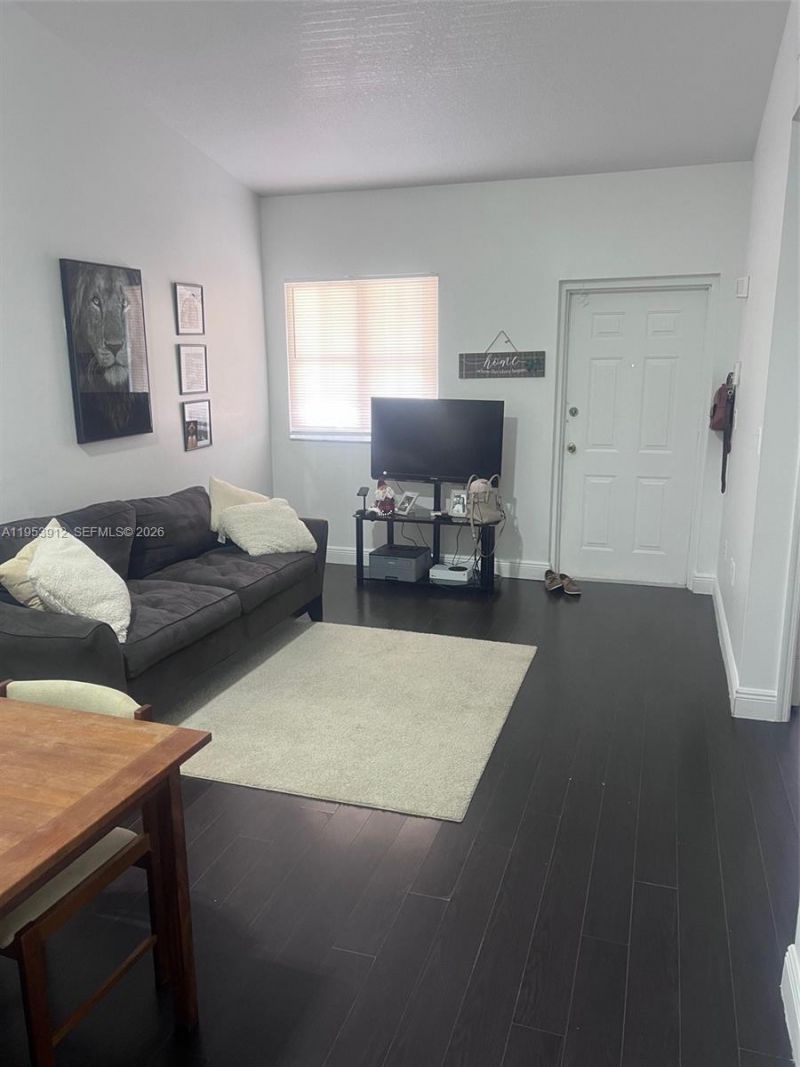 1250 SE 28th Ct , Unit 204, Homestead, FL 33035 Photo