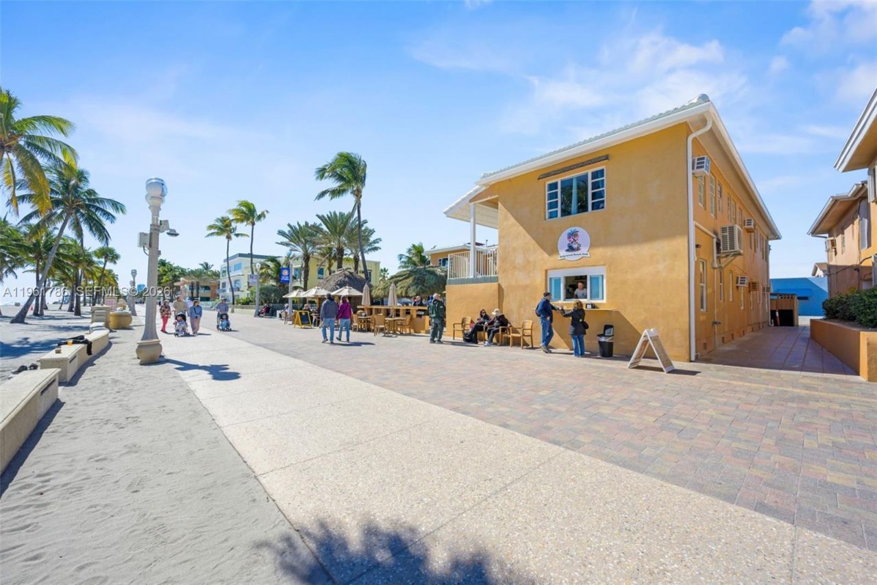 2300-2325 N Surf Rd, Hollywood, FL 33019 Photo