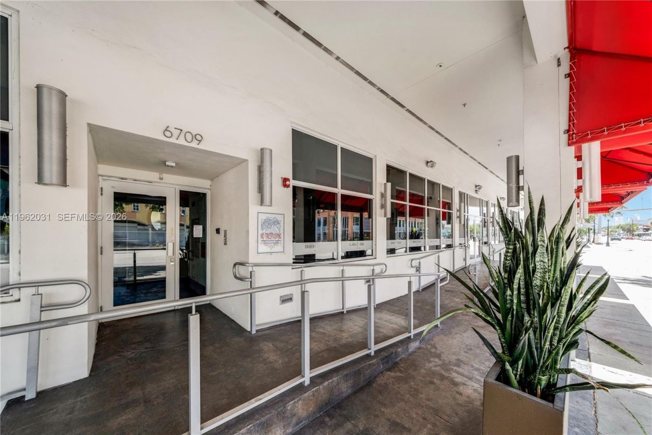 6701 Biscayne Blvd, Unit 303, Miami, FL 33138 Photo