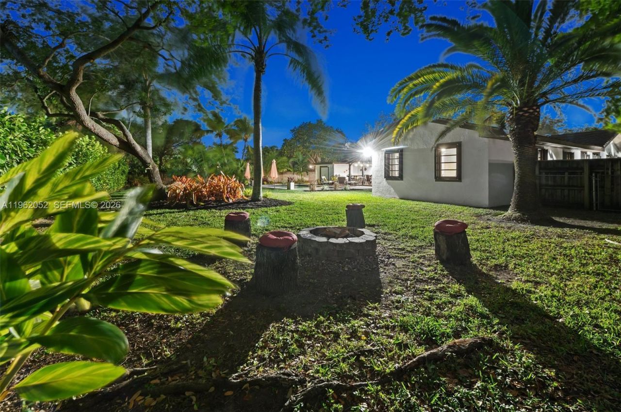 17605 SW 86th Ave, Palmetto Bay, FL 33157 Photo