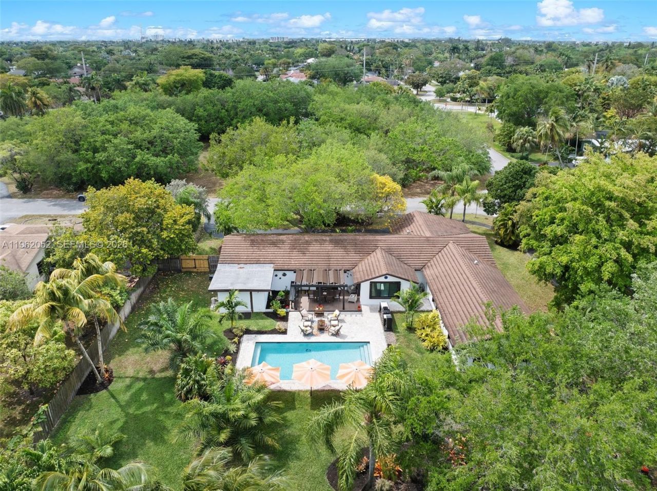 17605 SW 86th Ave, Palmetto Bay, FL 33157 Photo