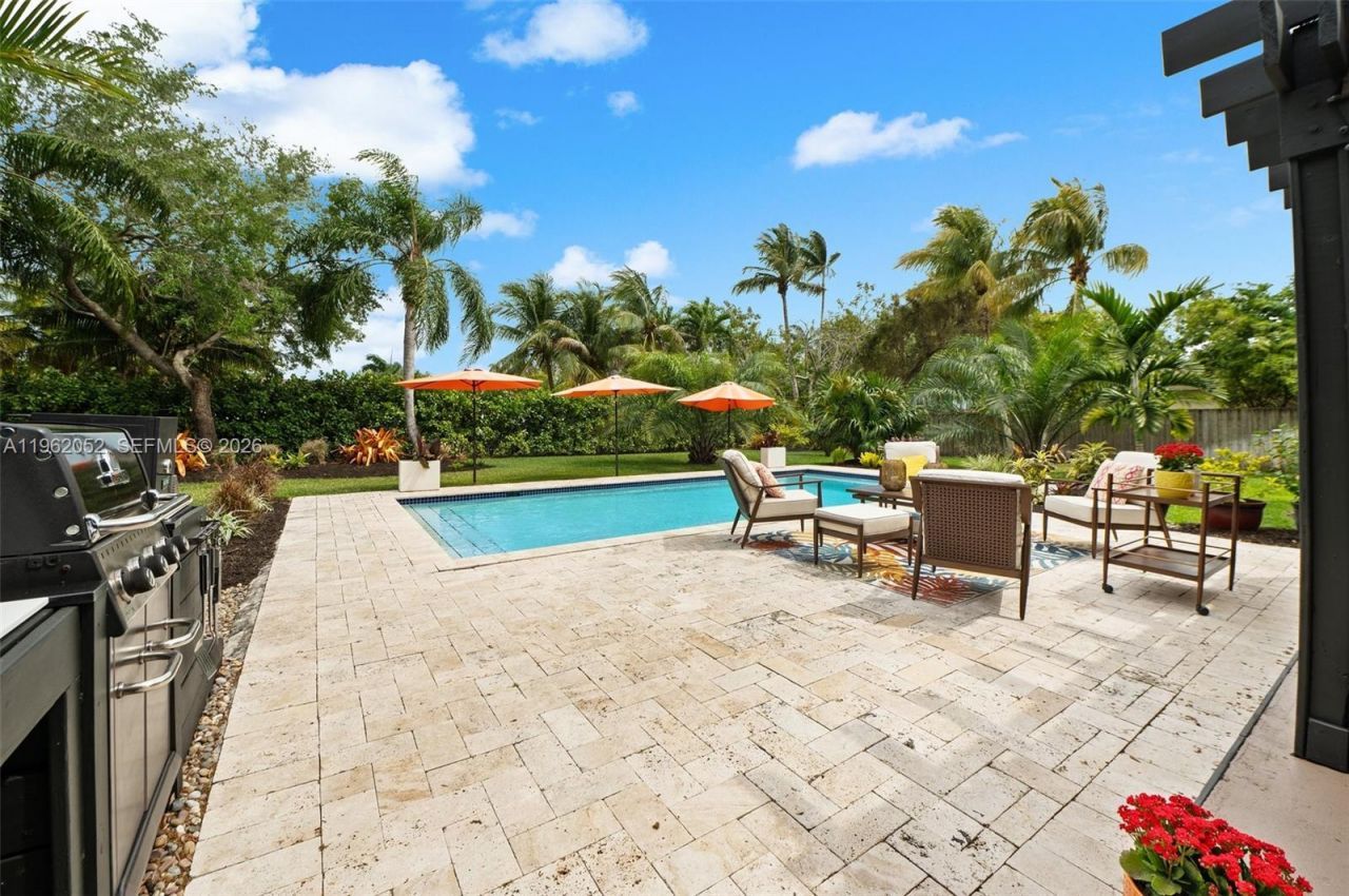 17605 SW 86th Ave, Palmetto Bay, FL 33157 Photo