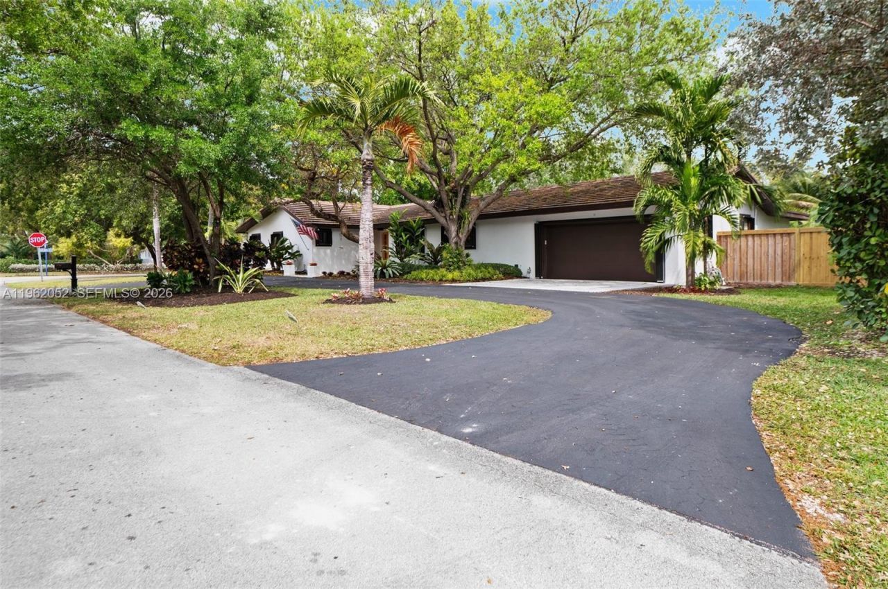 17605 SW 86th Ave, Palmetto Bay, FL 33157 Photo