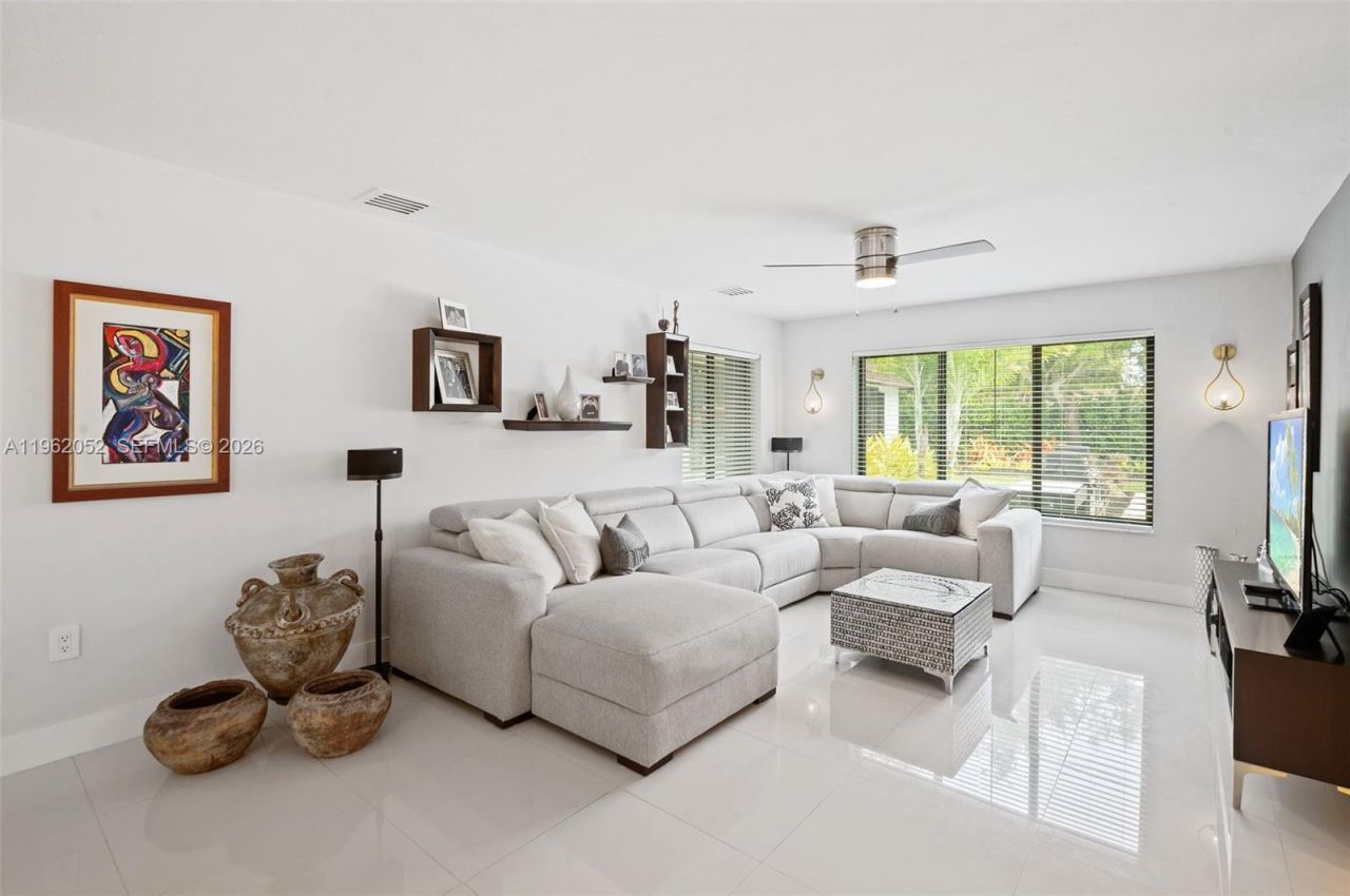 17605 SW 86th Ave, Palmetto Bay, FL 33157 Photo