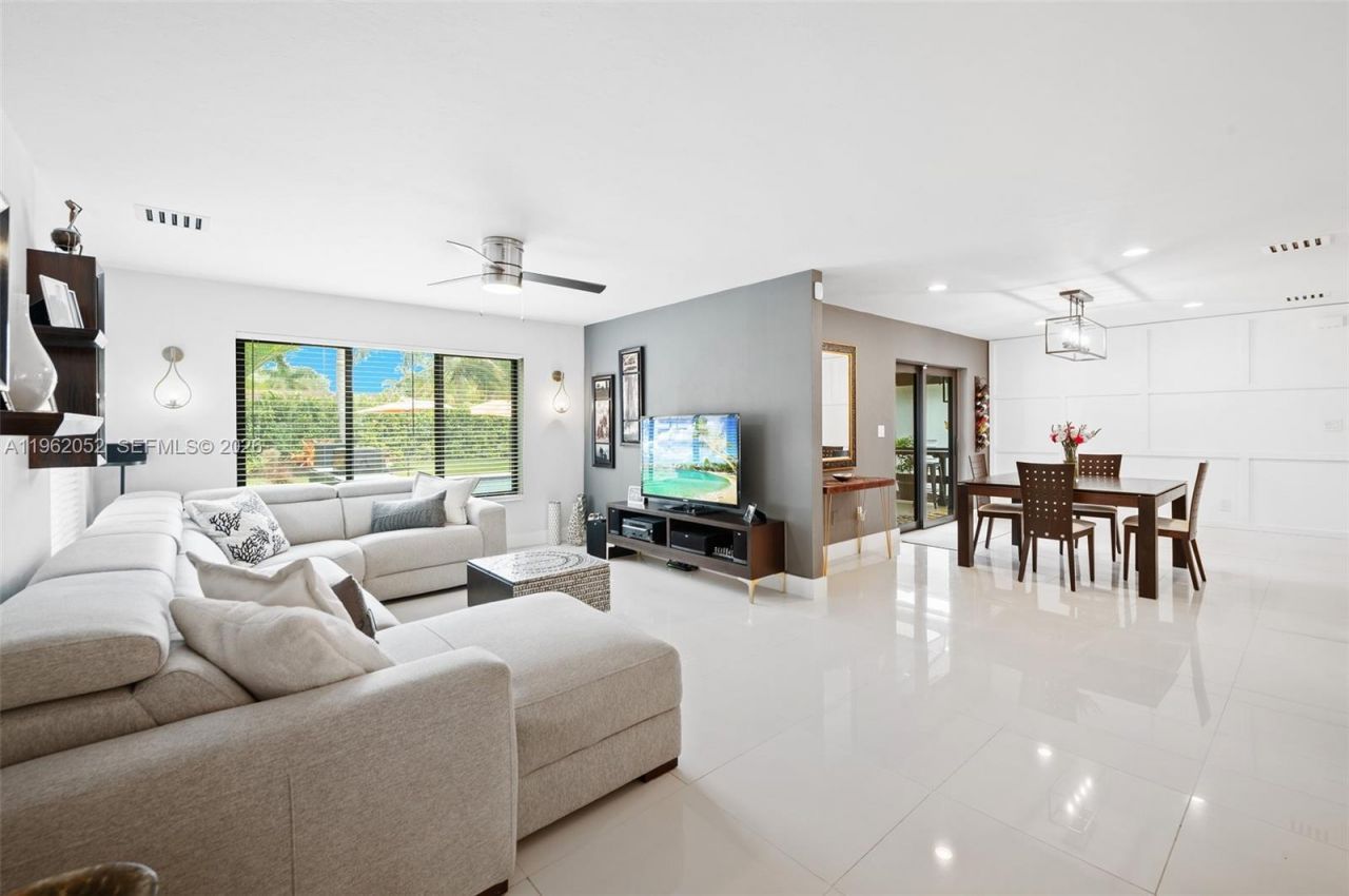 17605 SW 86th Ave, Palmetto Bay, FL 33157 Photo