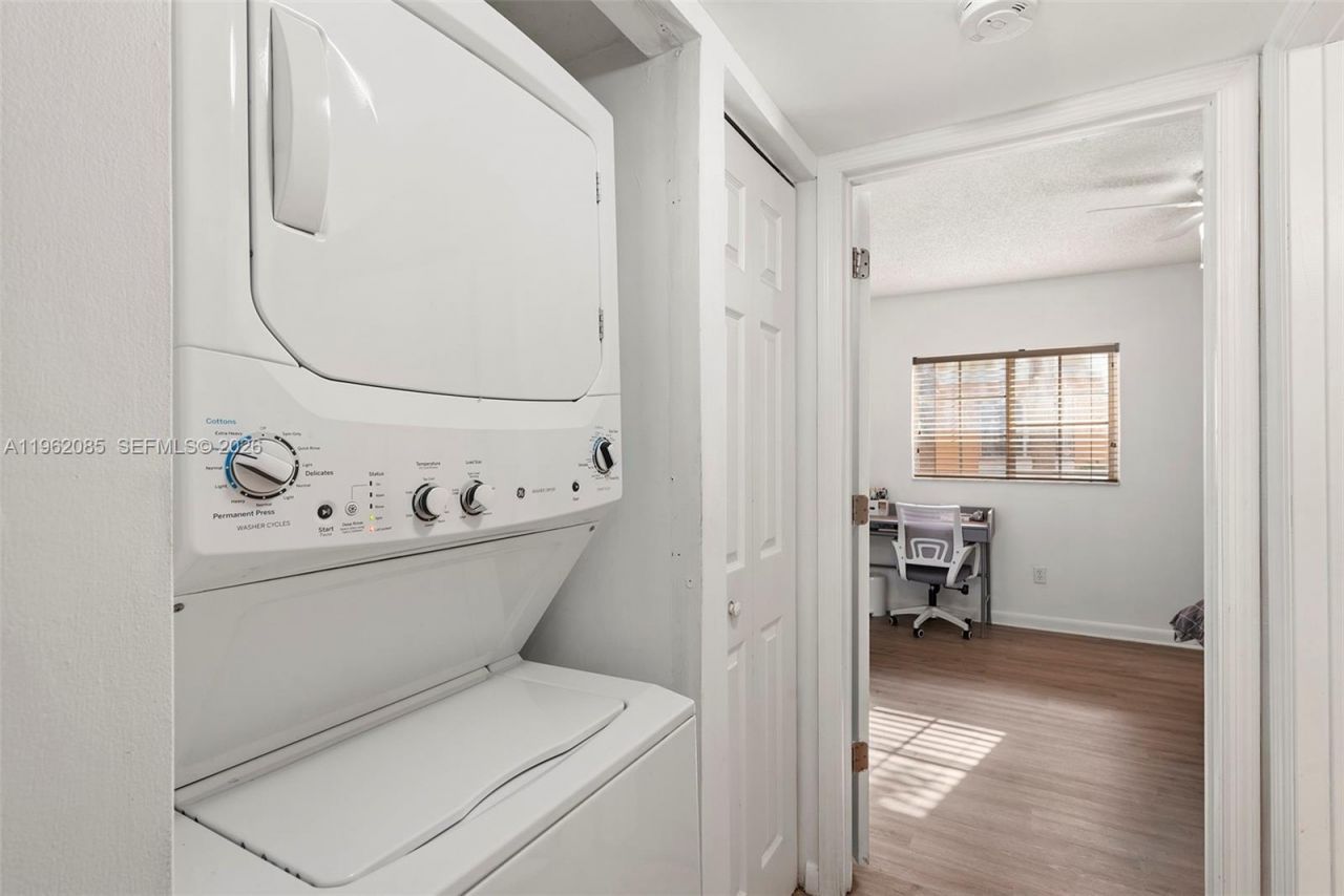 3660 N 56th Ave, Unit 602, Hollywood, FL 33021 Photo