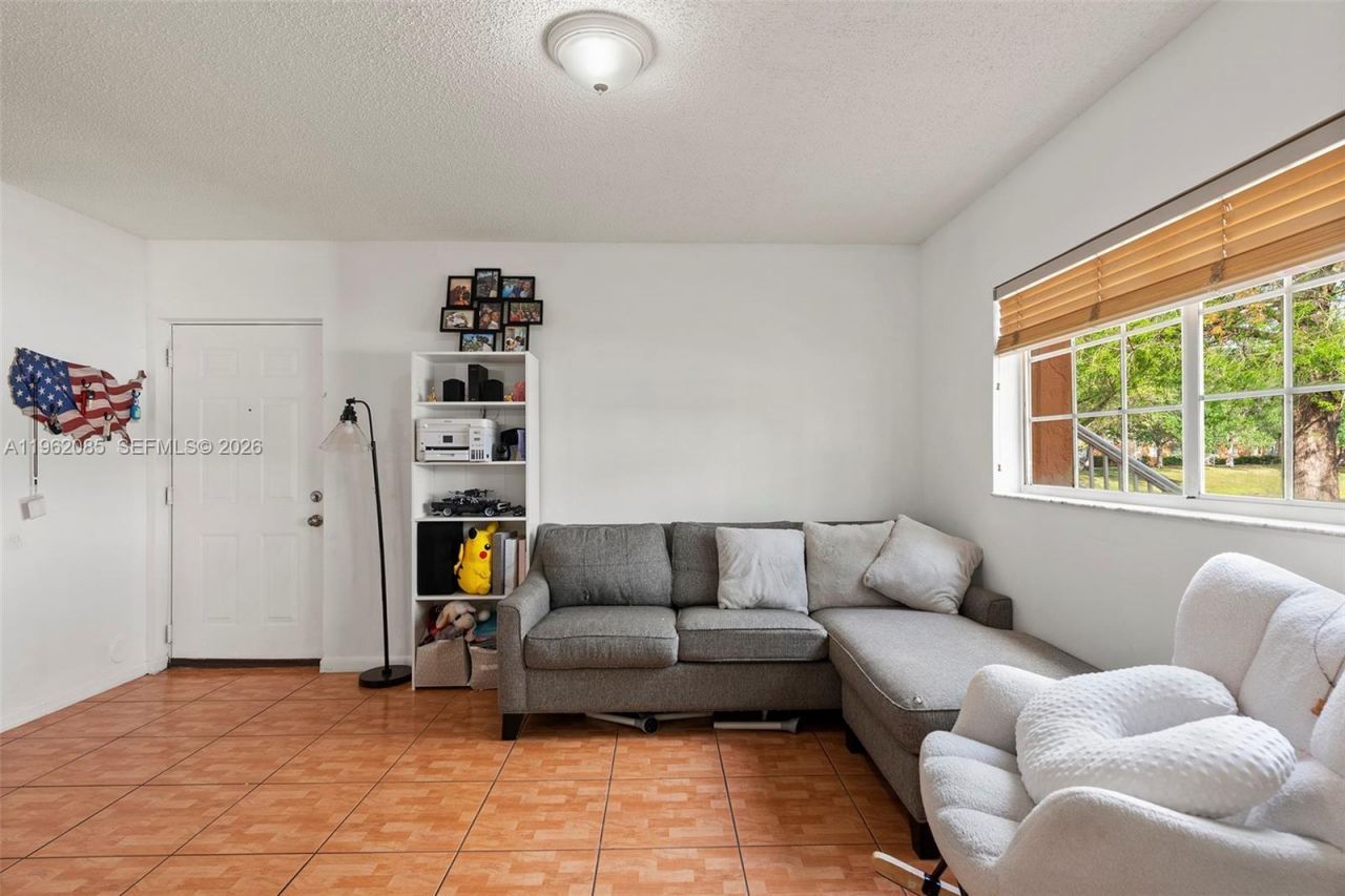 3660 N 56th Ave, Unit 602, Hollywood, FL 33021 Photo