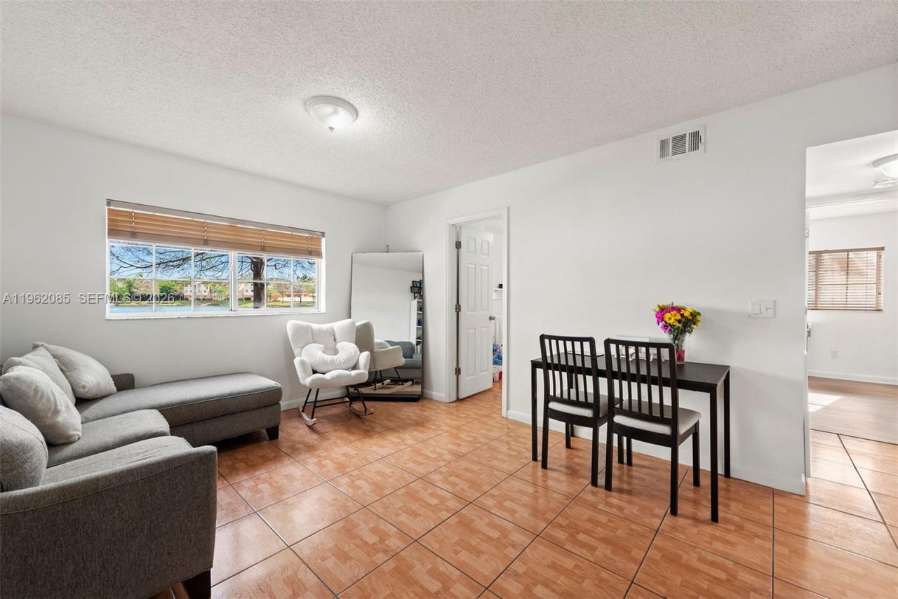 3660 N 56th Ave, Unit 602, Hollywood, FL 33021 Photo