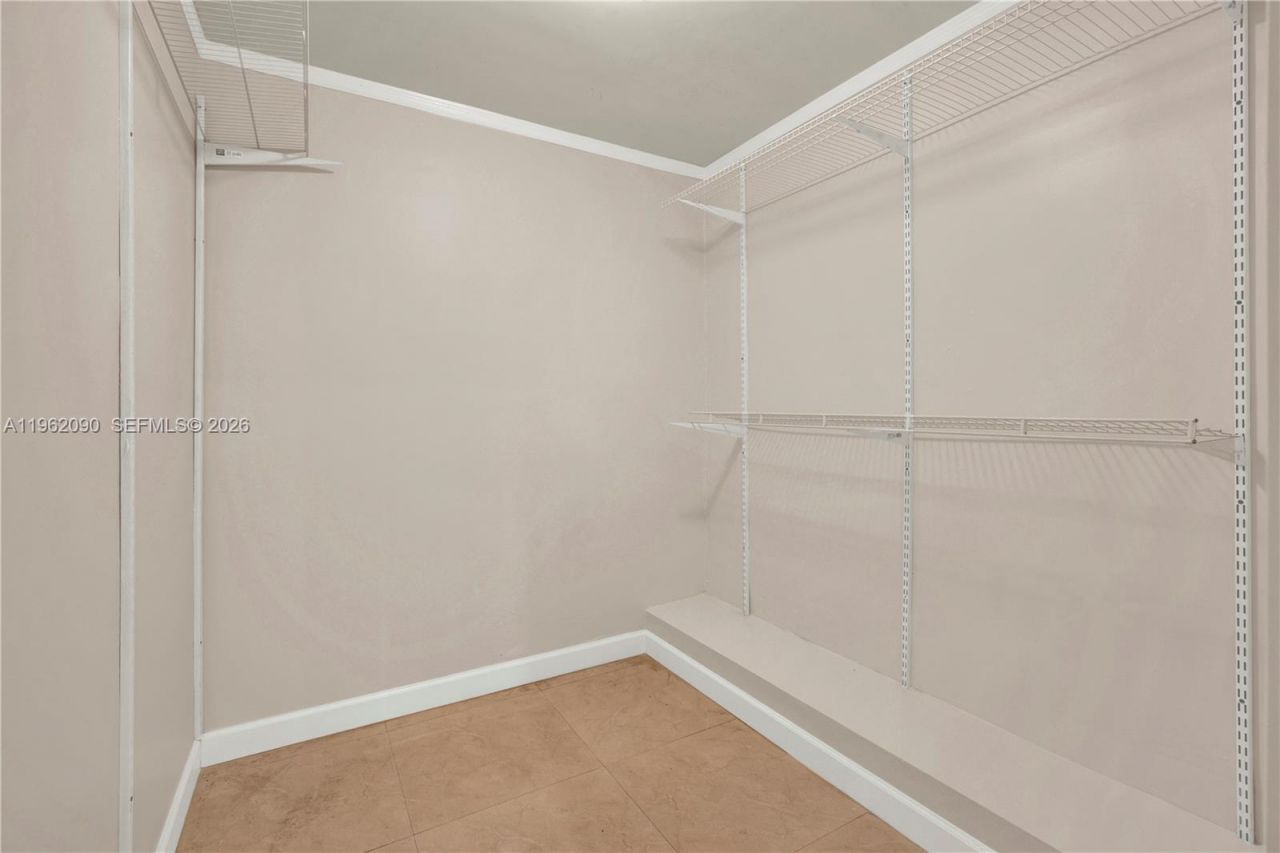 5901 SW 45th St, Unit 1, Miami, FL 33155 Photo