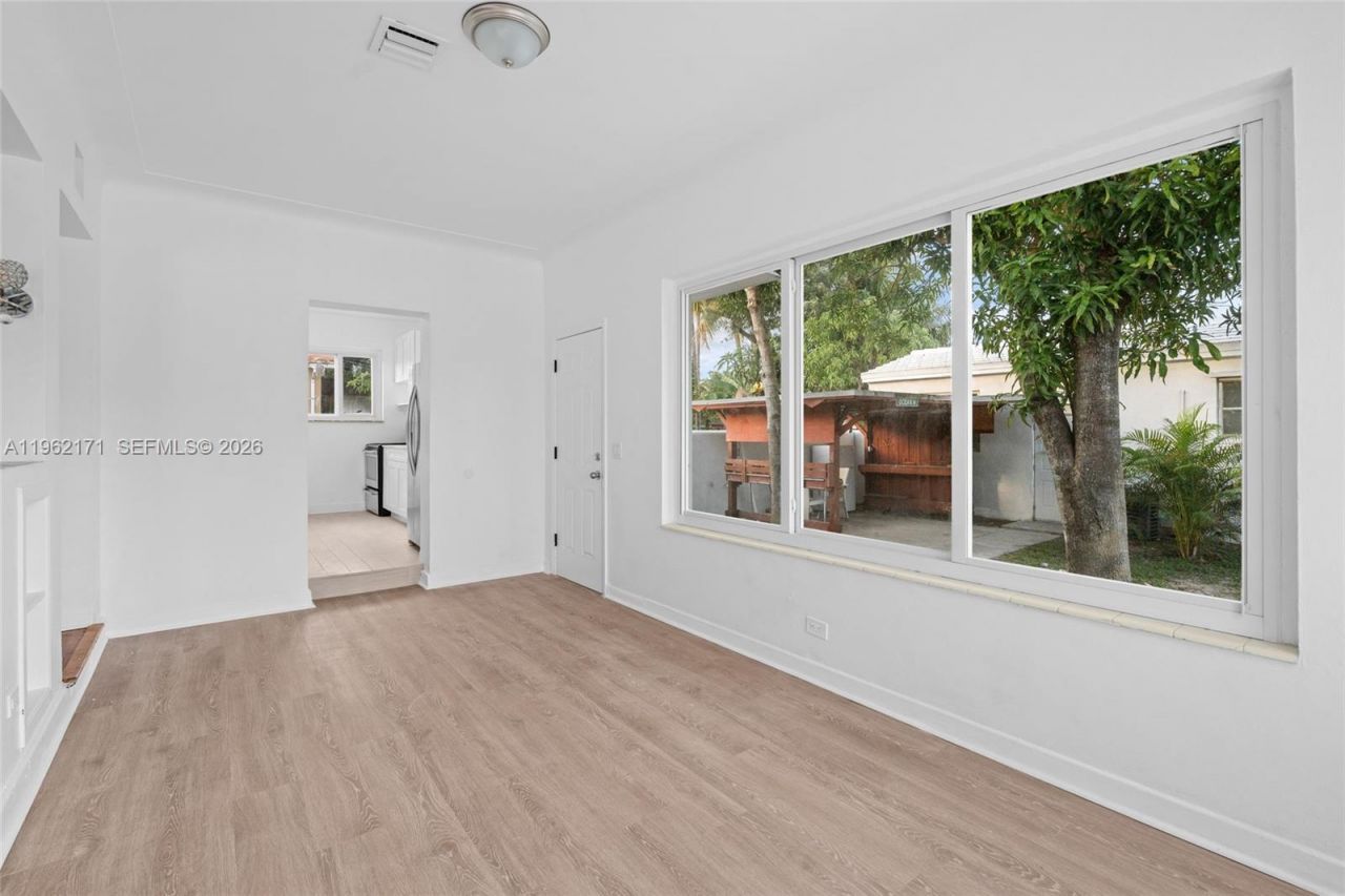 201 S Biscayne River Dr #0 , Miami, FL 33169 Photo