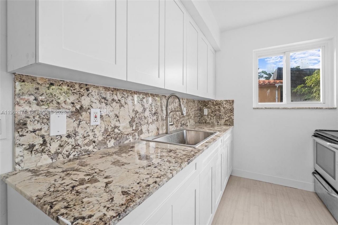 201 S Biscayne River Dr #0 , Miami, FL 33169 Photo