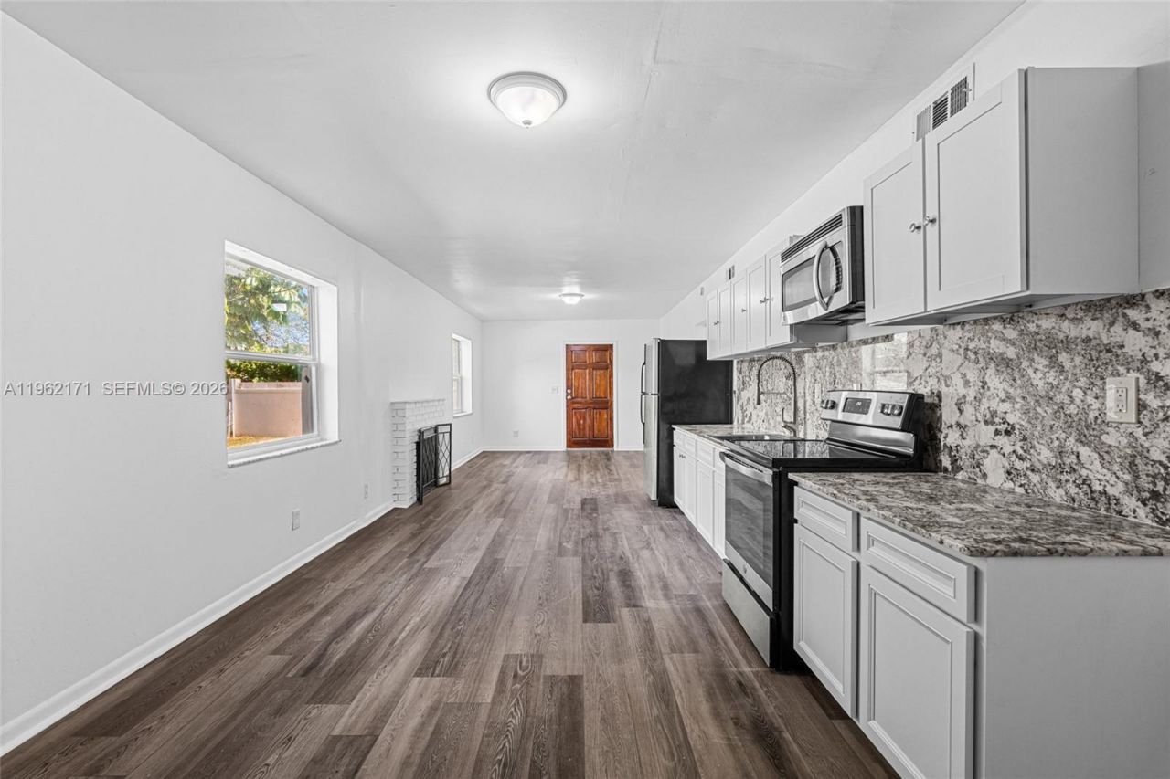 201 S Biscayne River Dr #0 , Miami, FL 33169 Photo