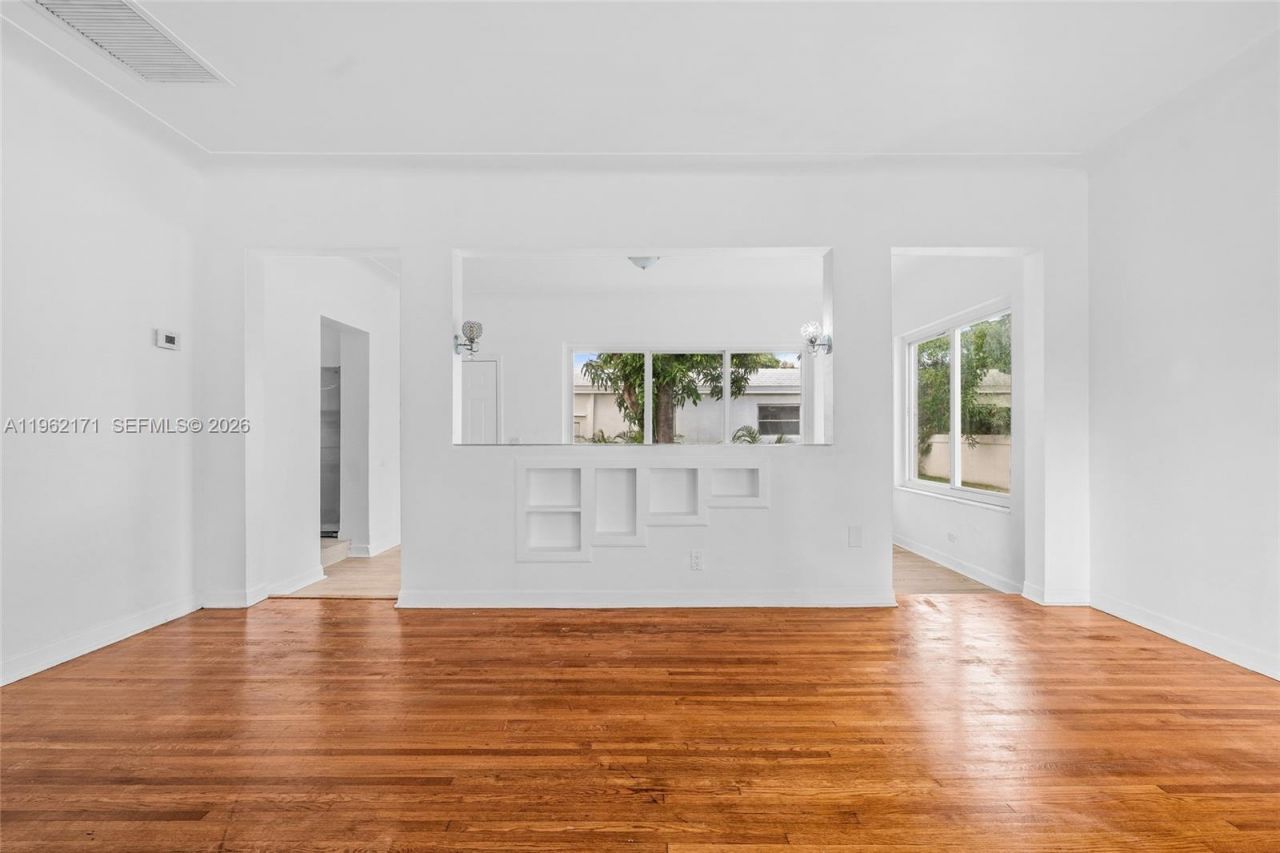 201 S Biscayne River Dr #0 , Miami, FL 33169 Photo