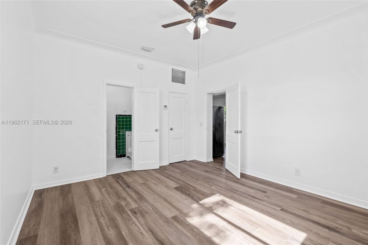 201 S Biscayne River Dr #0 , Miami, FL 33169 Photo