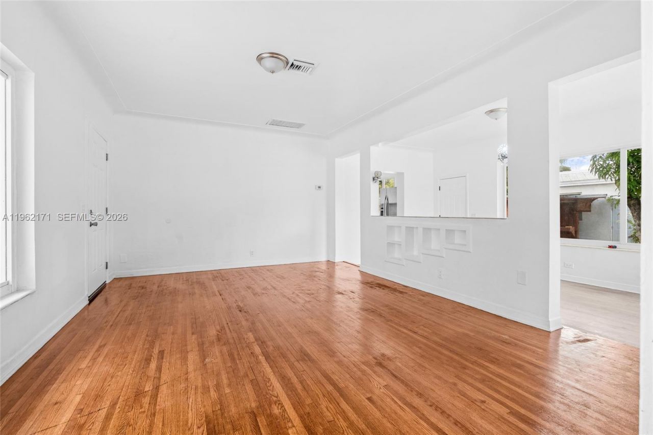 201 S Biscayne River Dr #0 , Miami, FL 33169 Photo