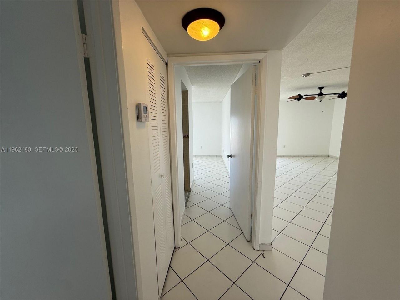 7832 Collins Ave, Unit 207, Miami Beach, FL 33141 Photo