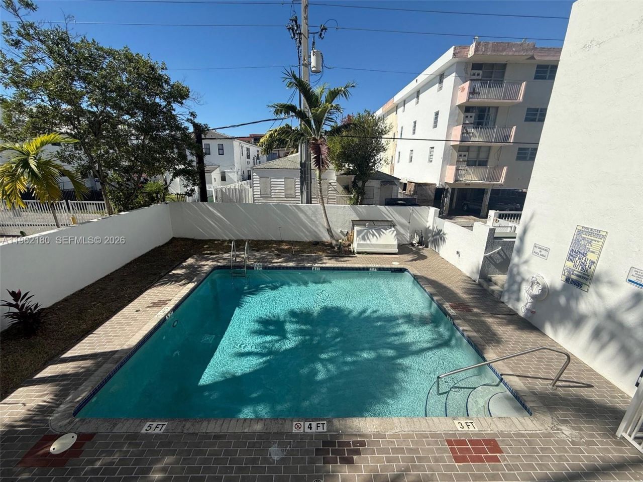 7832 Collins Ave, Unit 207, Miami Beach, FL 33141 Photo